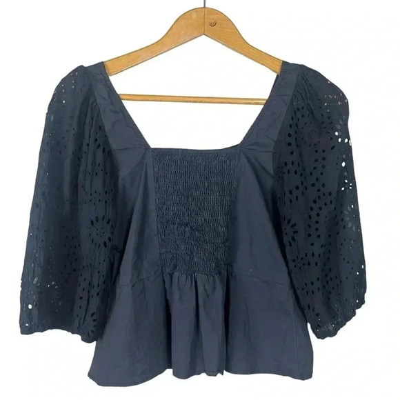 Kay + Jay Black 100% Cotton Eyelet Sleeve Button Down Peasant Top Size Large - Picture 3 of 5